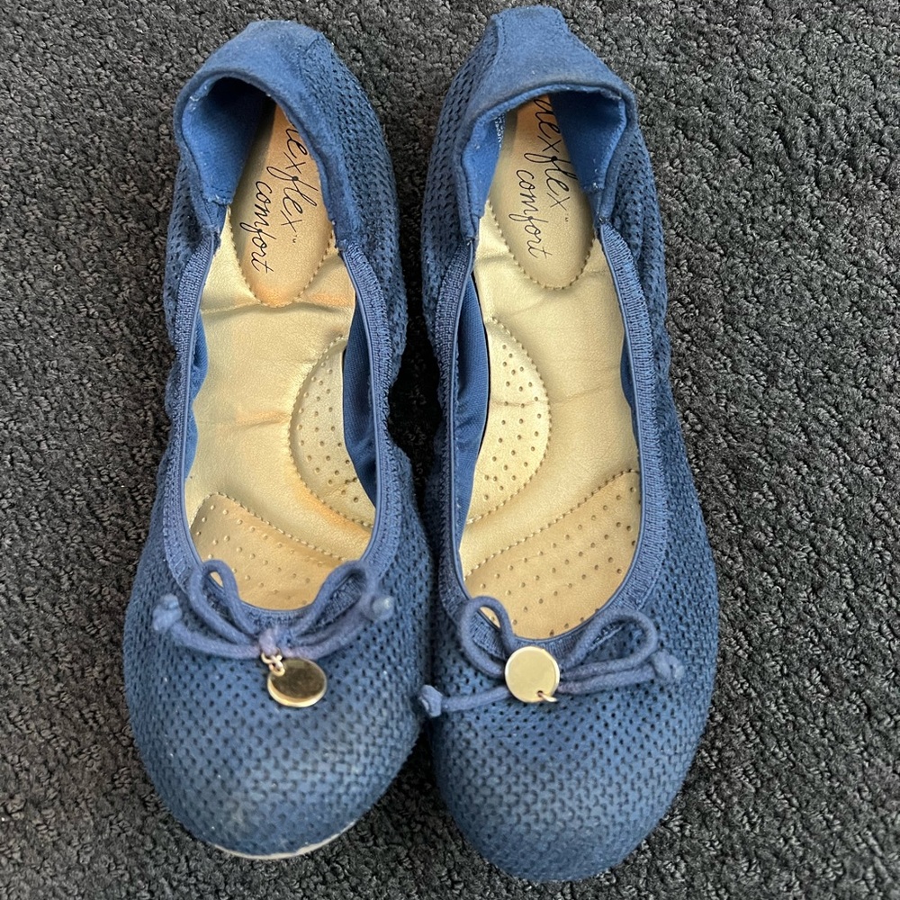 Dexflex Comfort Women's Flat Size 8